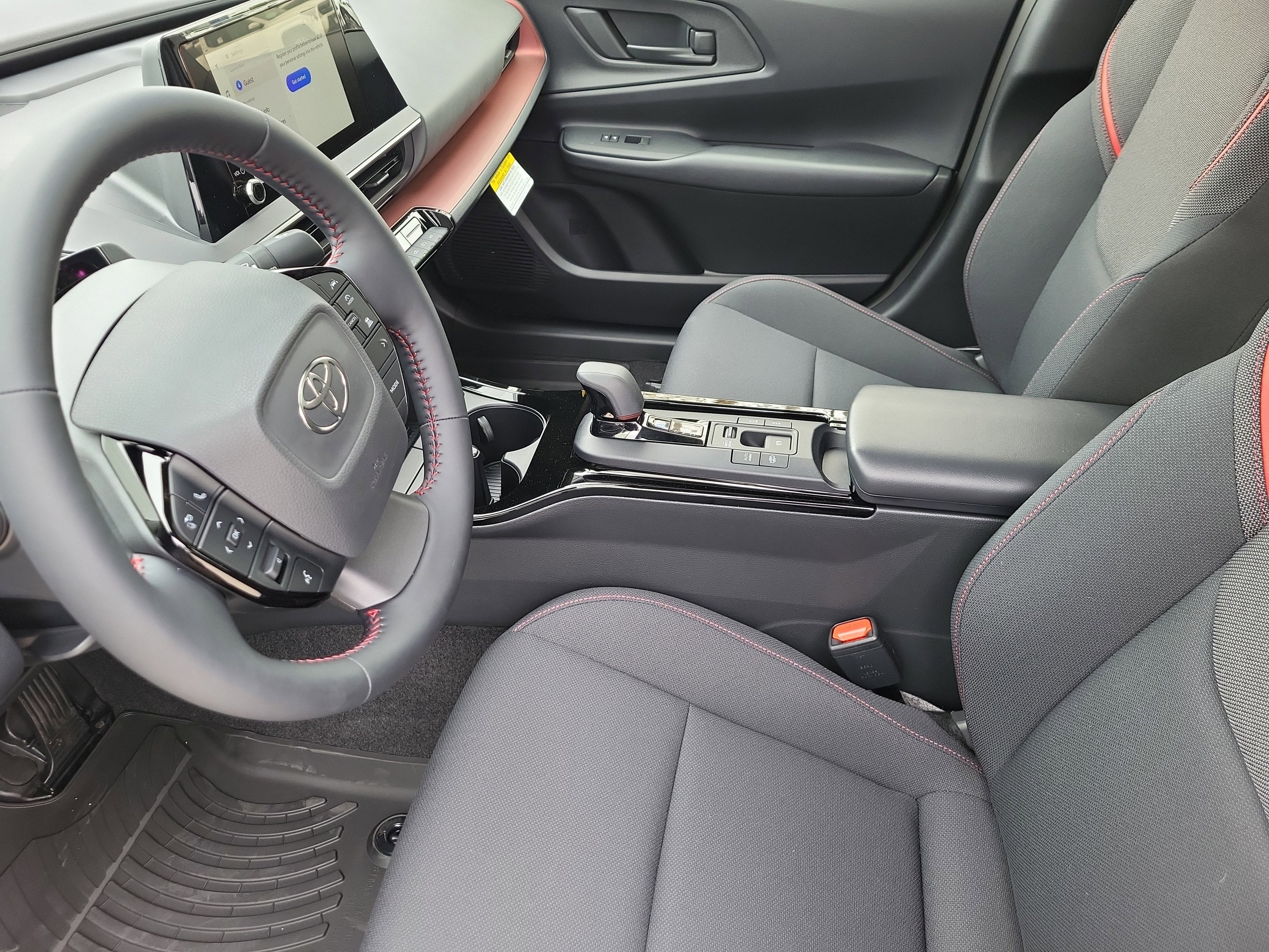 2026 Toyota Prius Plug-in Hybrid SE