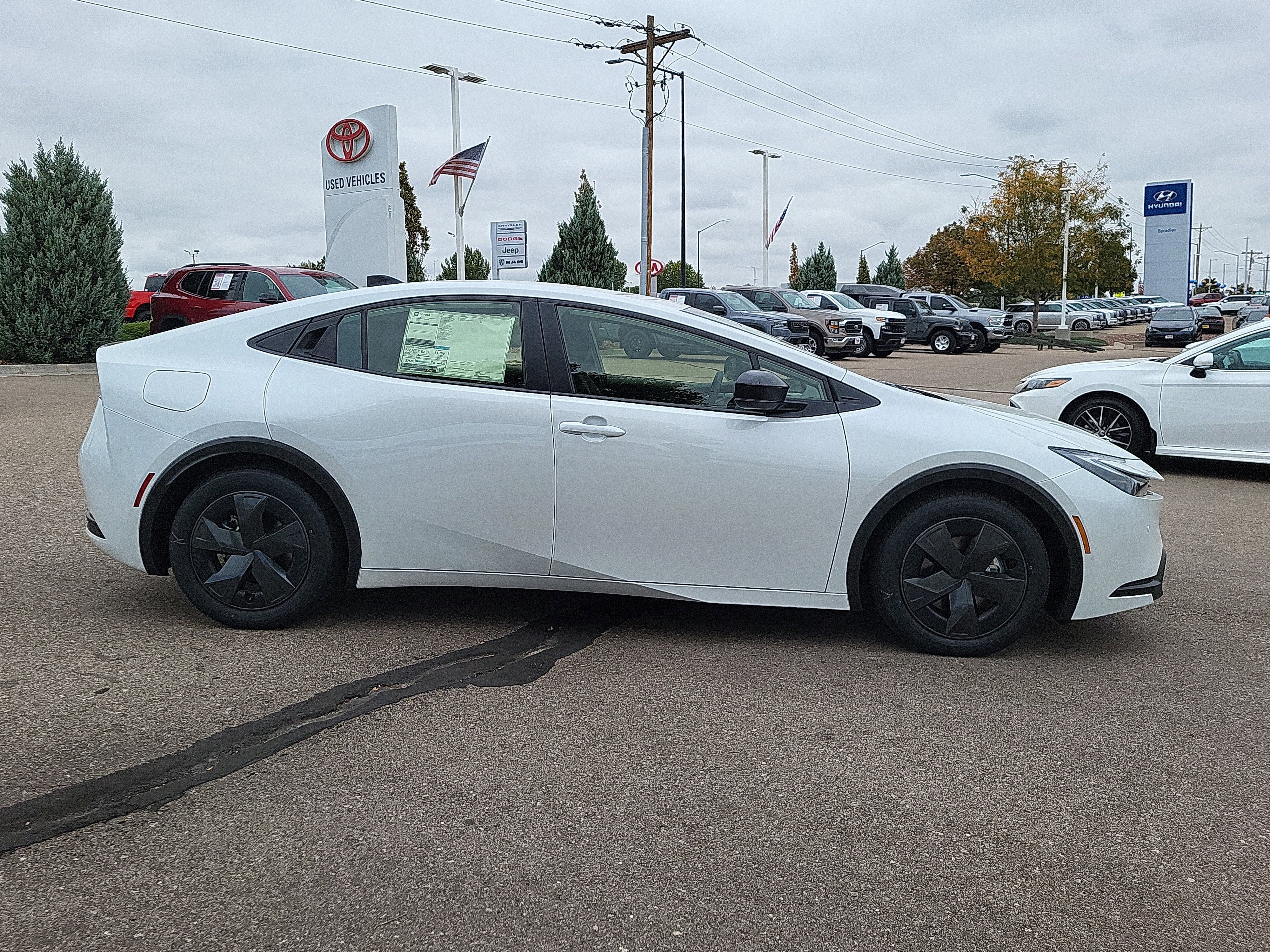 2026 Toyota Prius Plug-in Hybrid SE