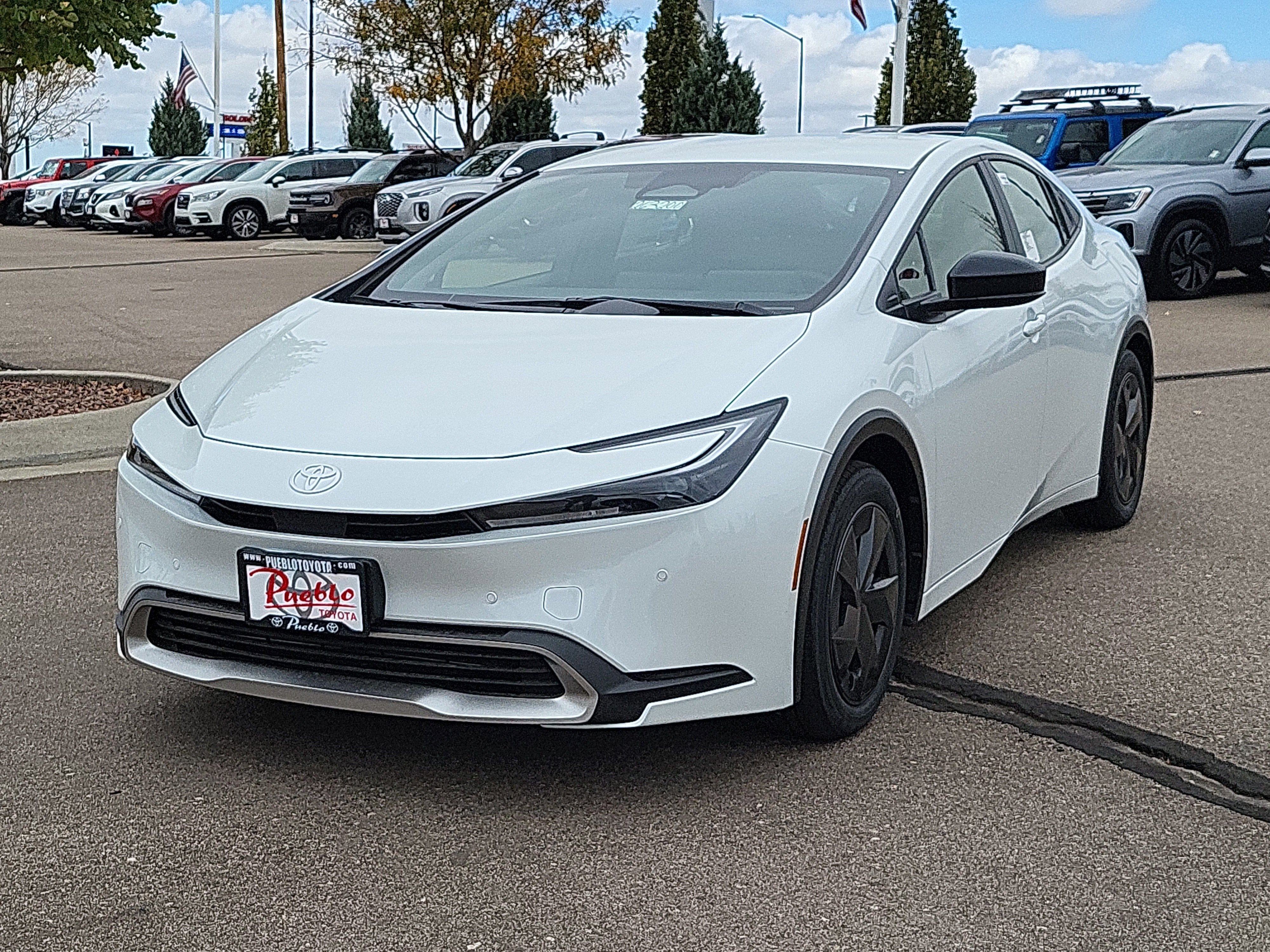 2026 Toyota Prius Plug-in Hybrid SE