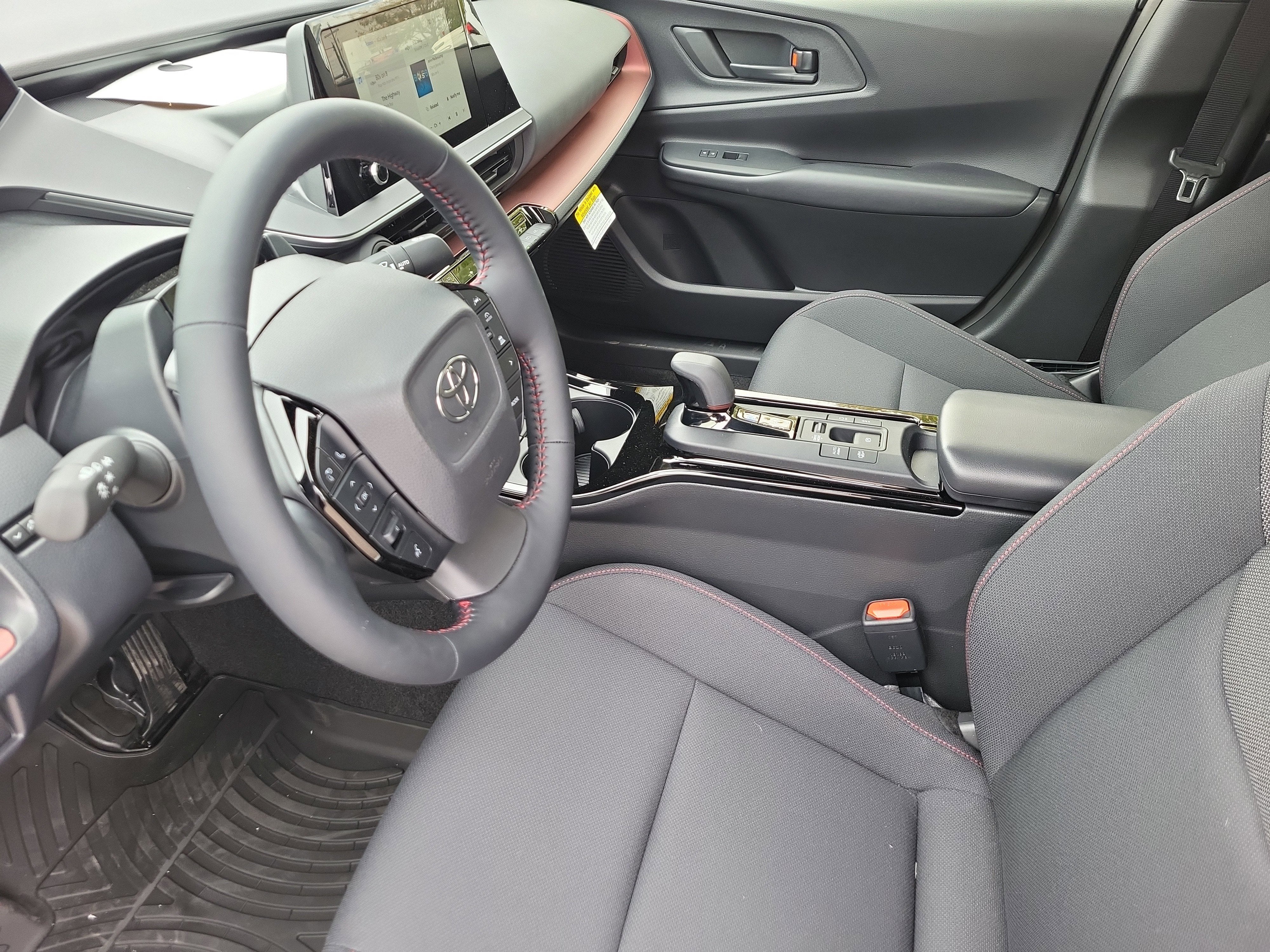 2026 Toyota Prius Plug-in Hybrid SE