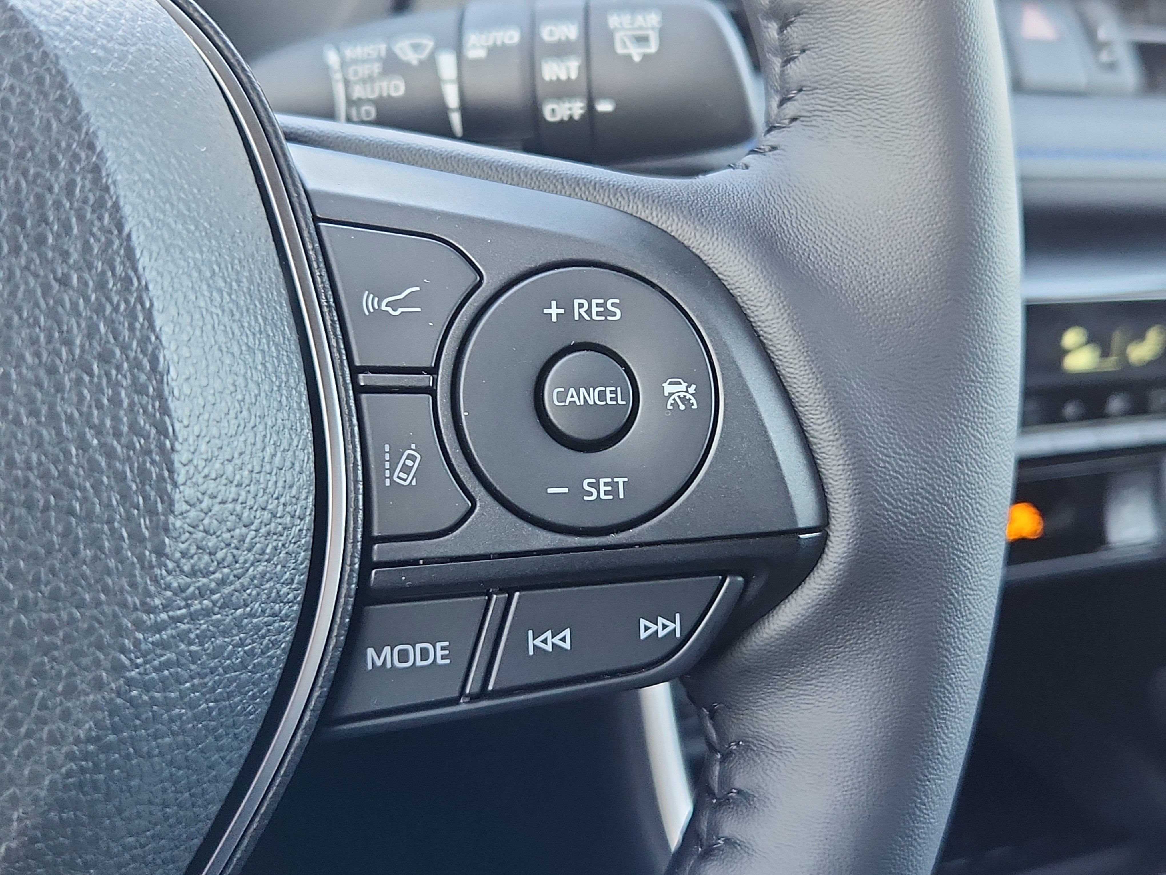 2025 Toyota RAV4 Hybrid Hybrid XSE