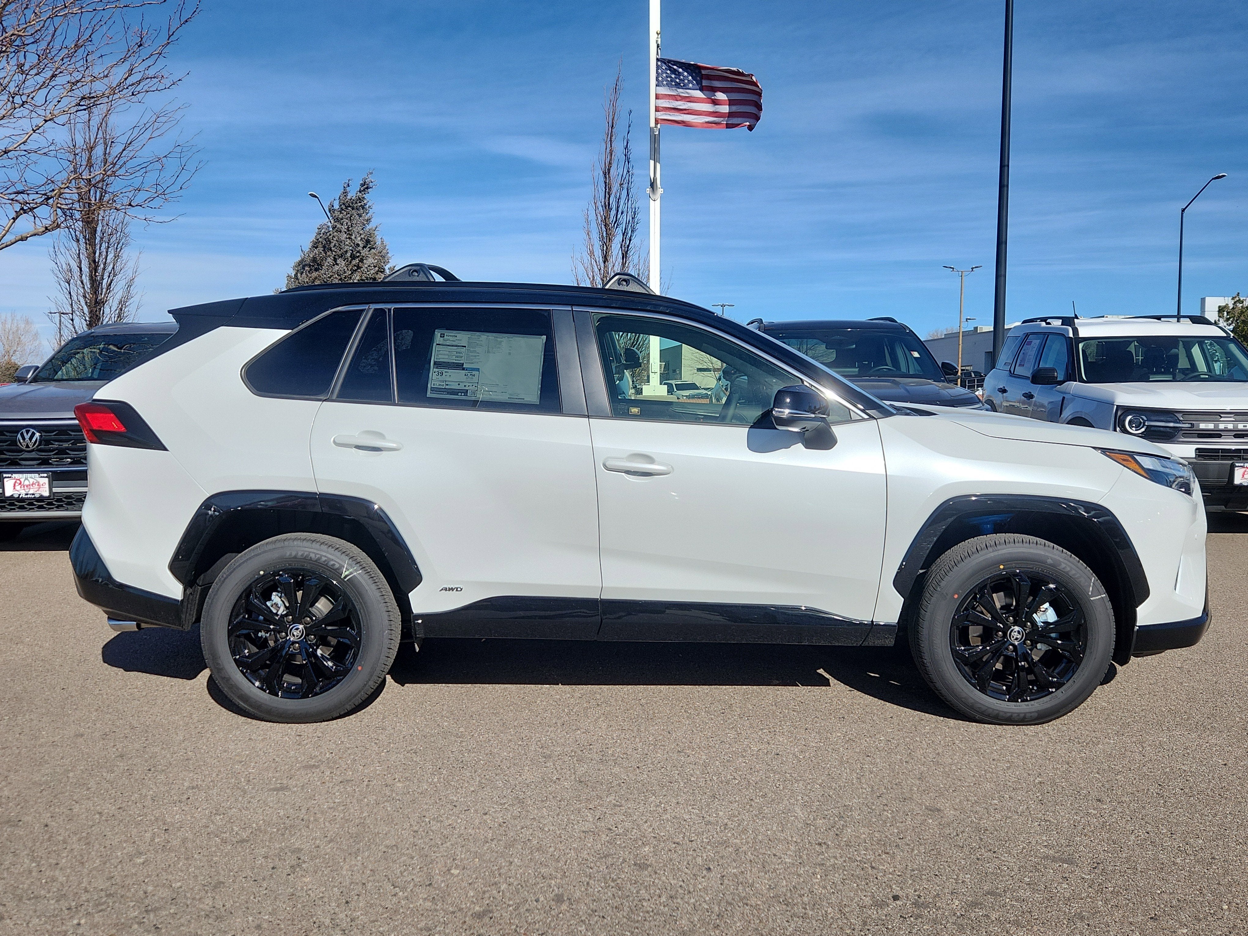 2025 Toyota RAV4 Hybrid Hybrid XSE