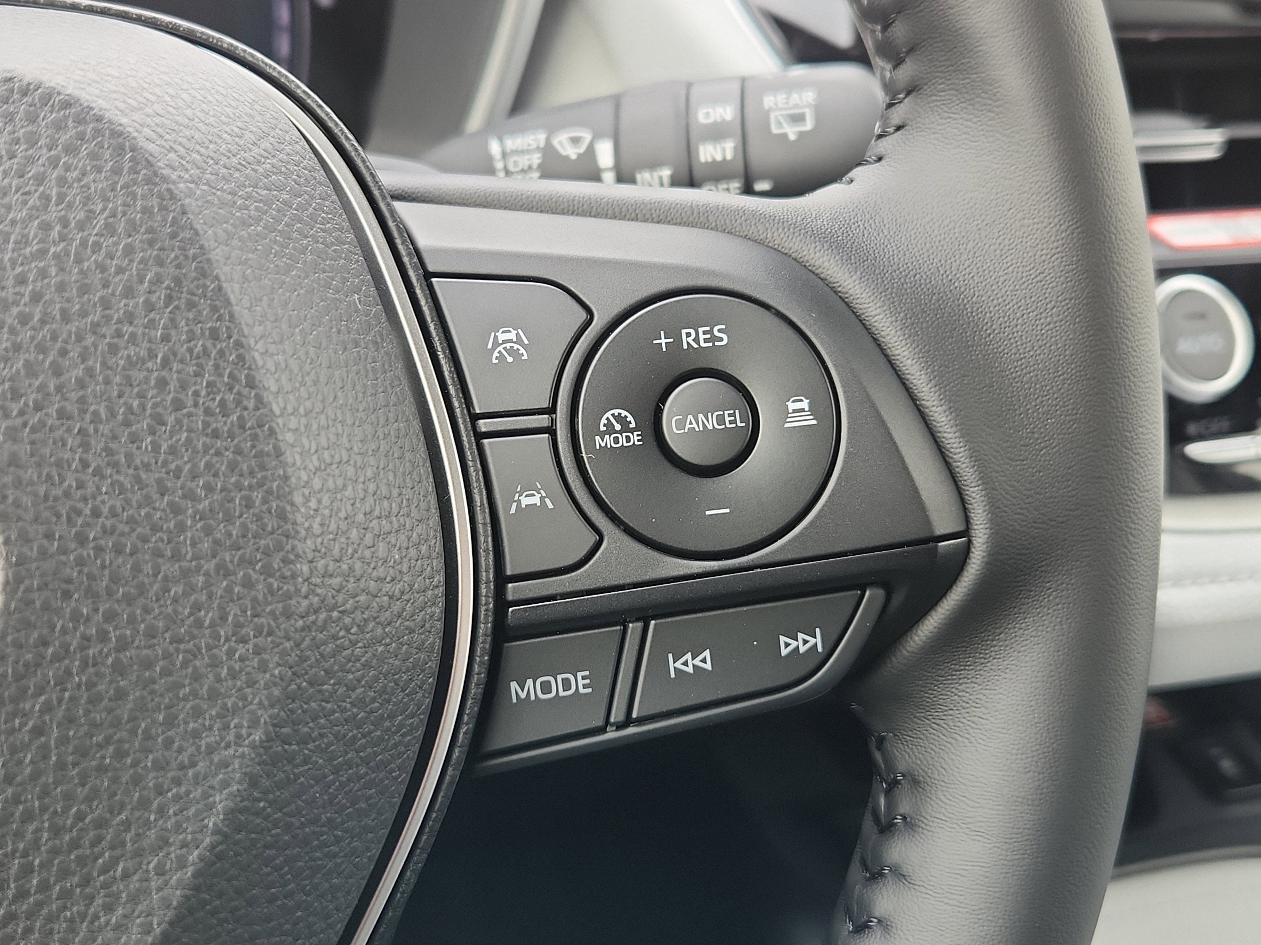 2026 Toyota Corolla Hatchback XSE CVT
