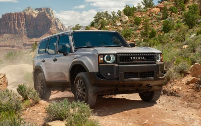 2027toyotalandcruiser-exterior-01